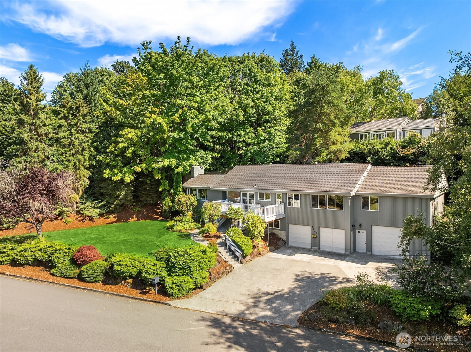 7929 SE 37th Street