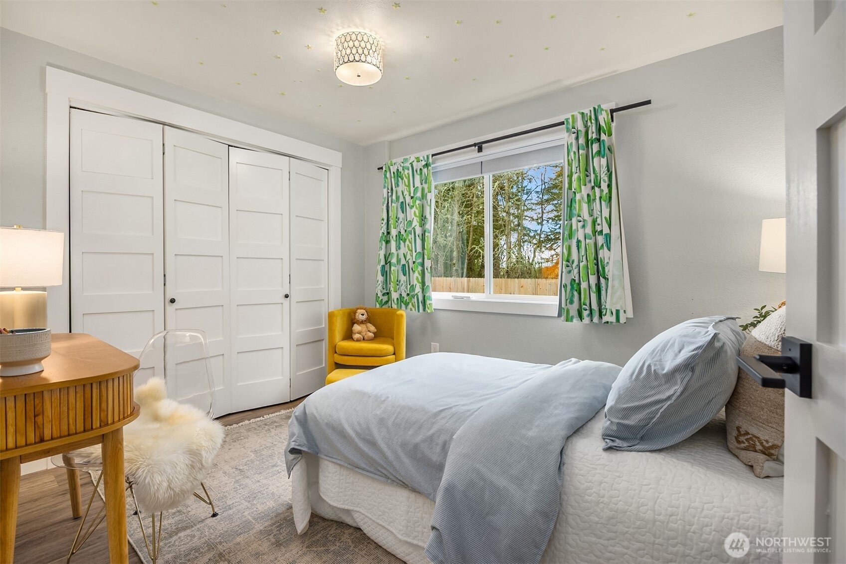 9280 NE Lovgreen Road