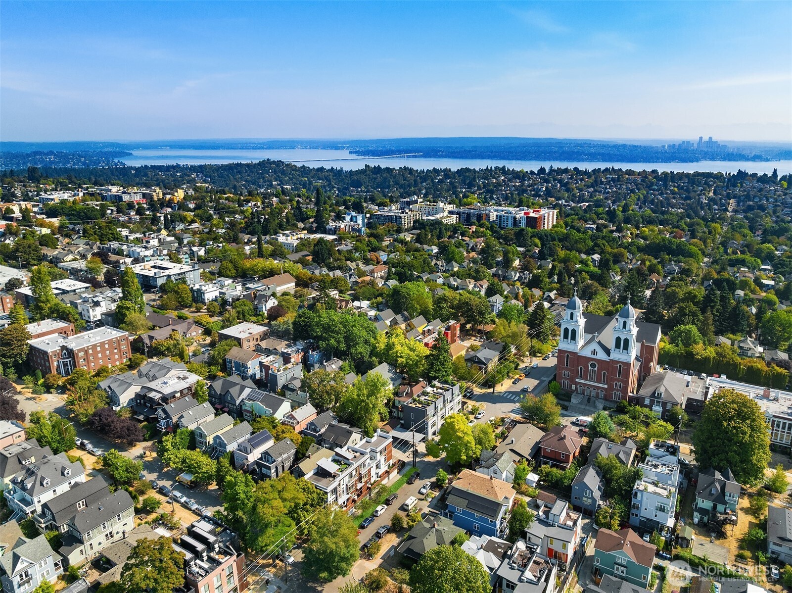 1704 E Marion Street