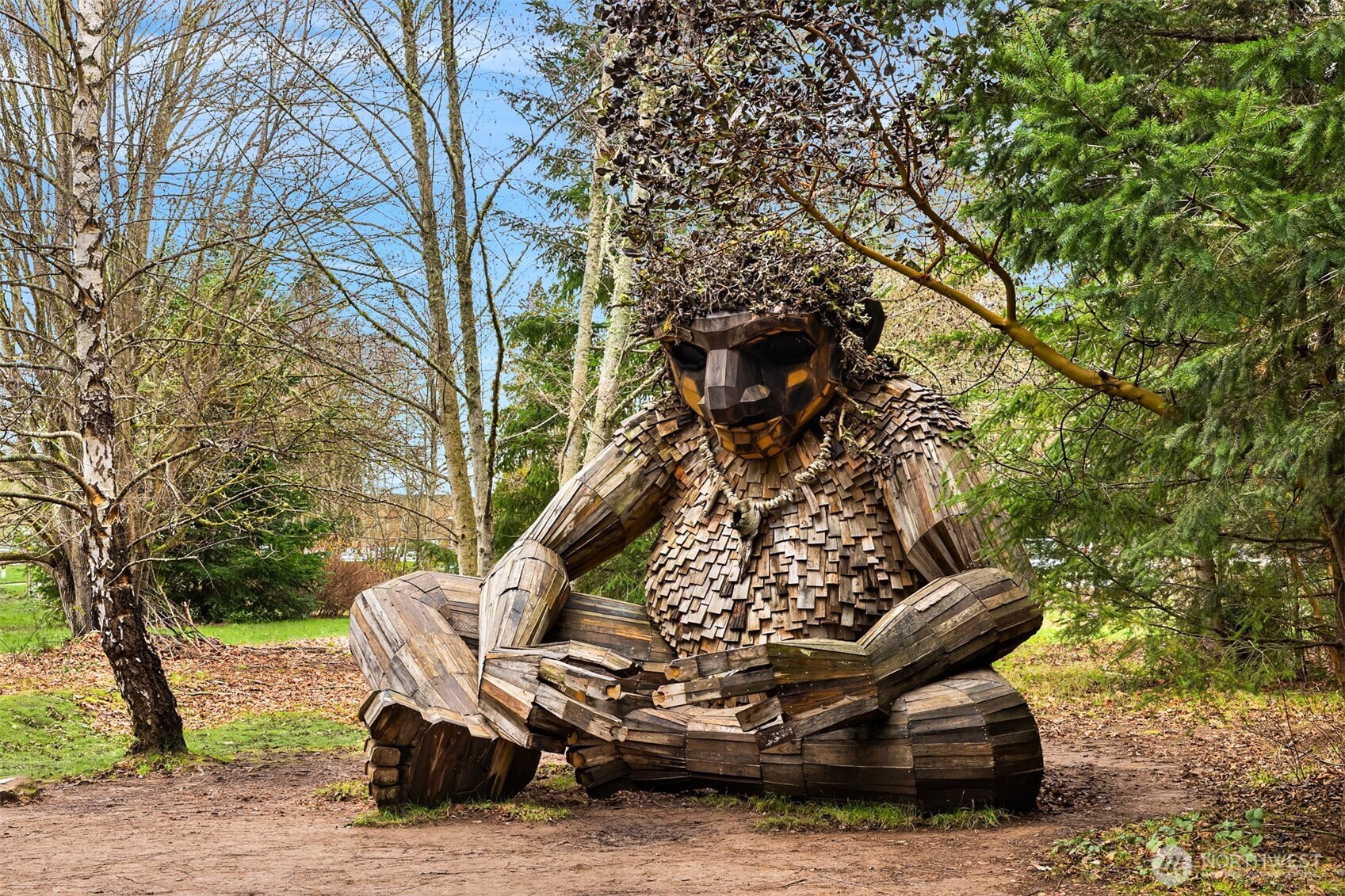 300 High School Road NE Unit: 418