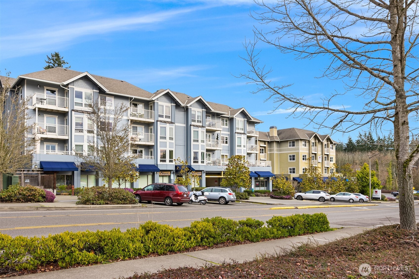 300 High School Road NE Unit: 418