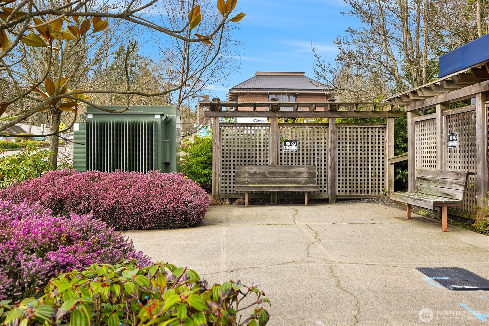 300 High School Road NE Unit: 418