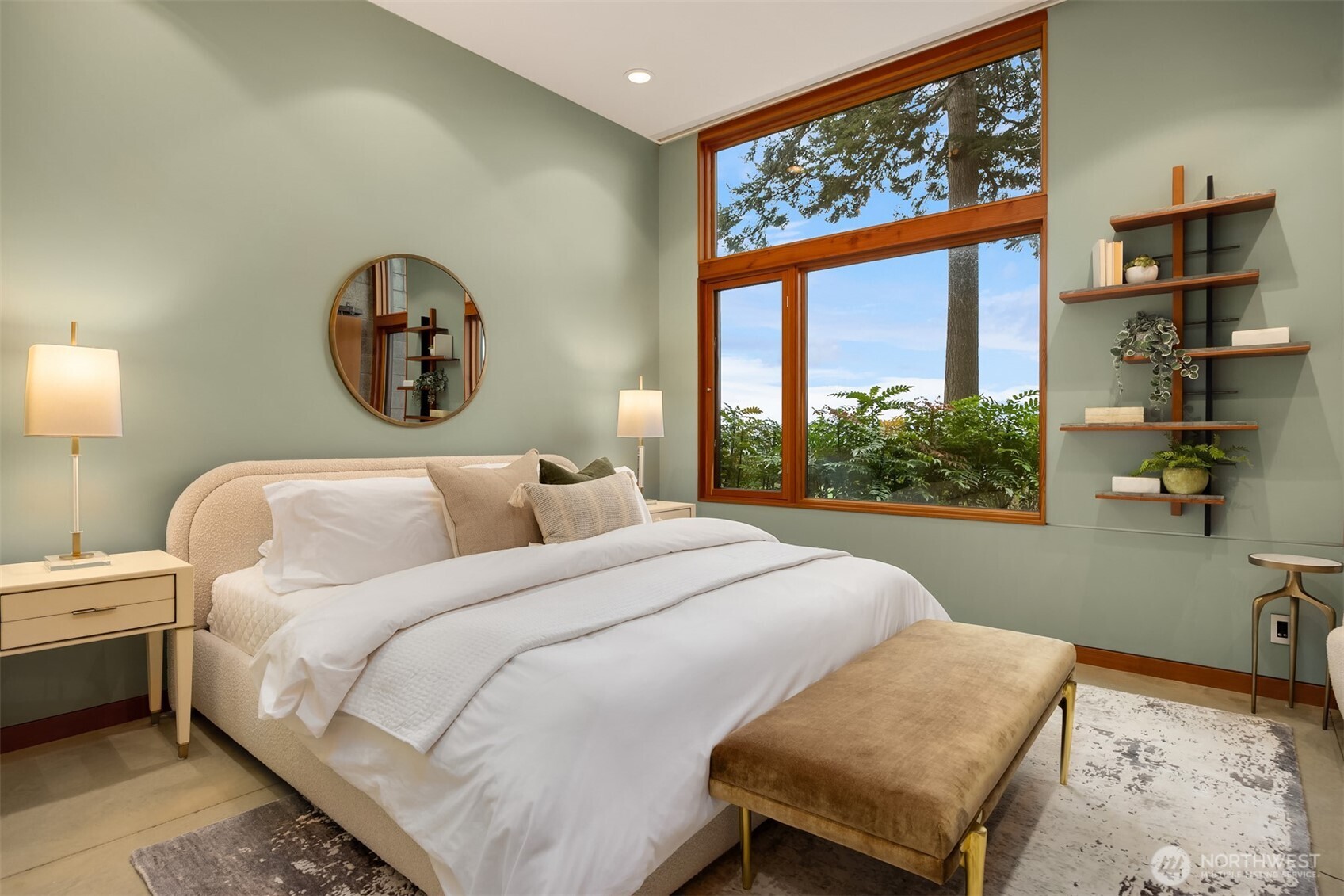 7268 Madrona Drive NE