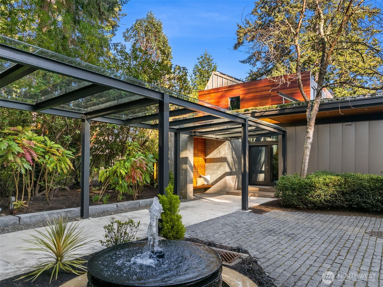 7268 Madrona Drive NE