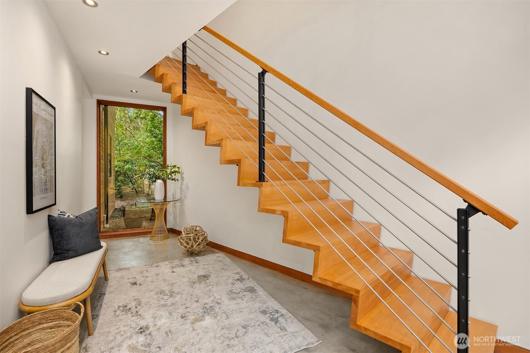 7268 Madrona Drive NE