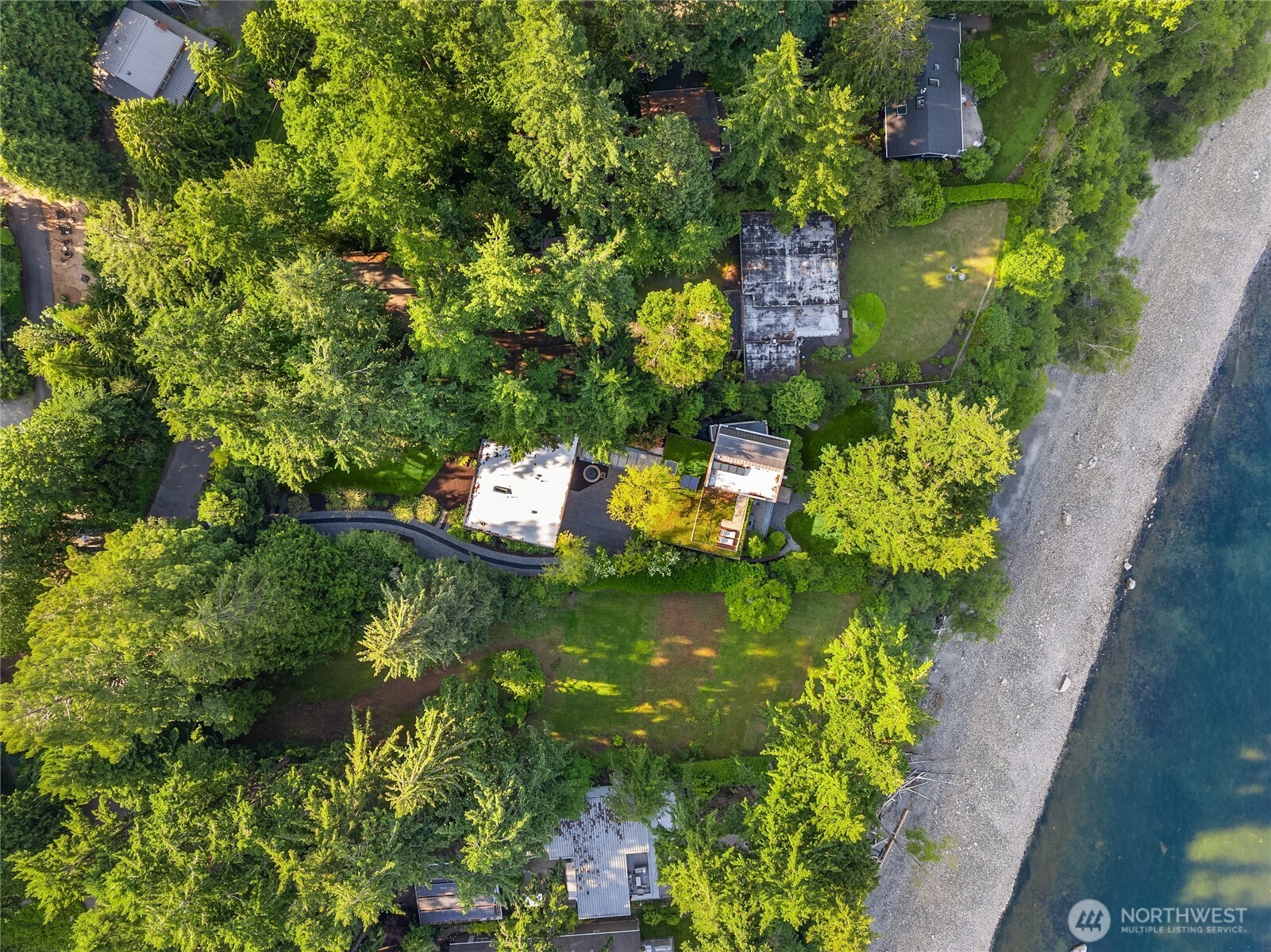 7268 Madrona Drive NE