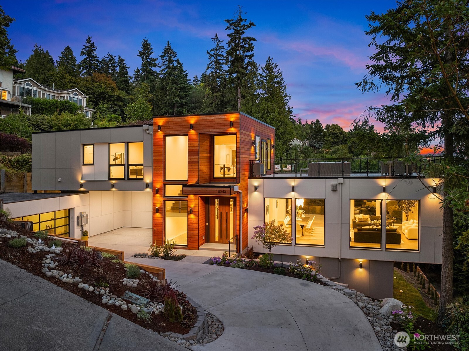 8243 W Mercer Way