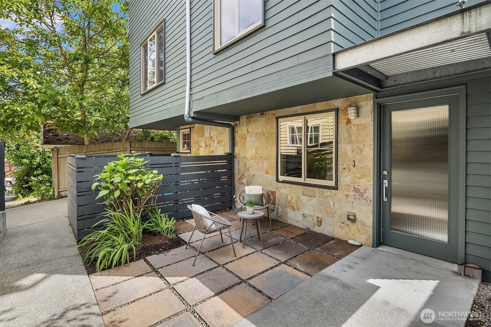 916 N 73rd Street Unit: A