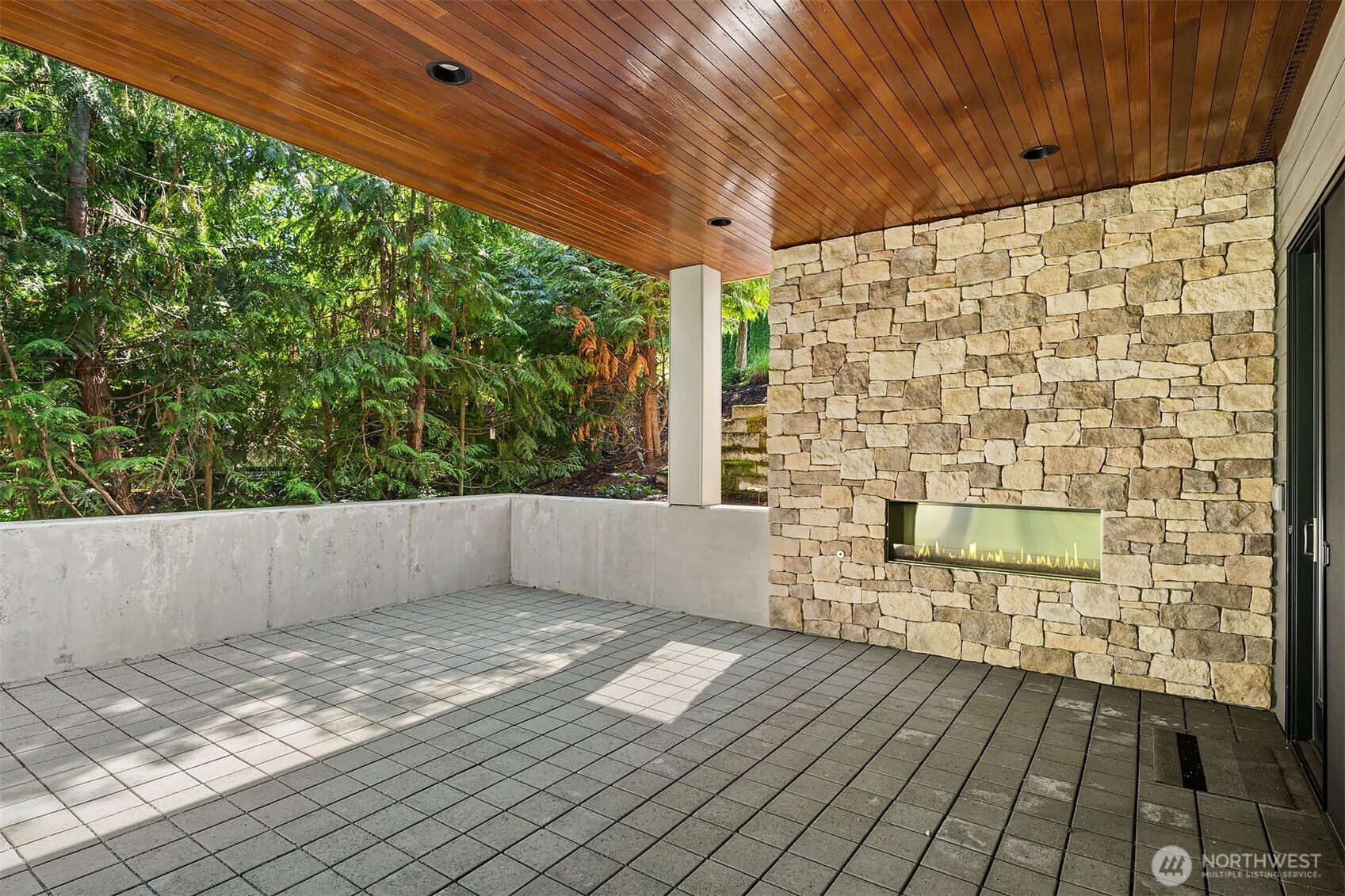8270 SE 31st Street