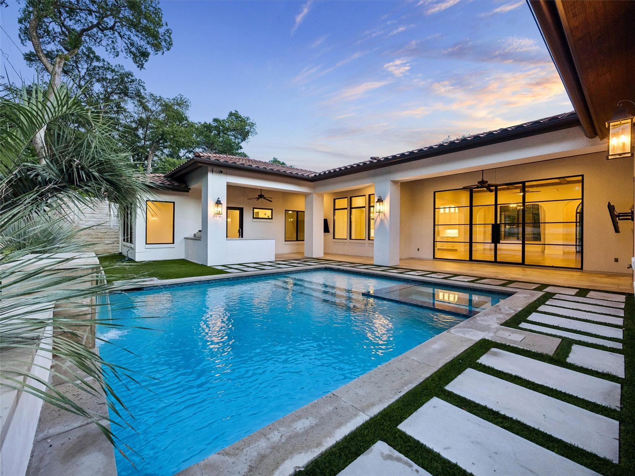 2702 Mountain Laurel DR