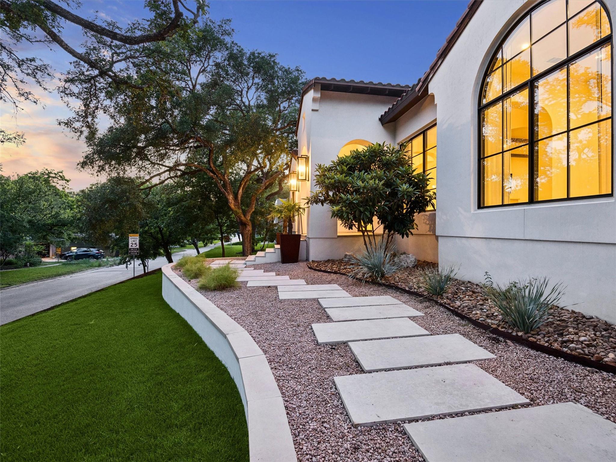 2702 Mountain Laurel DR