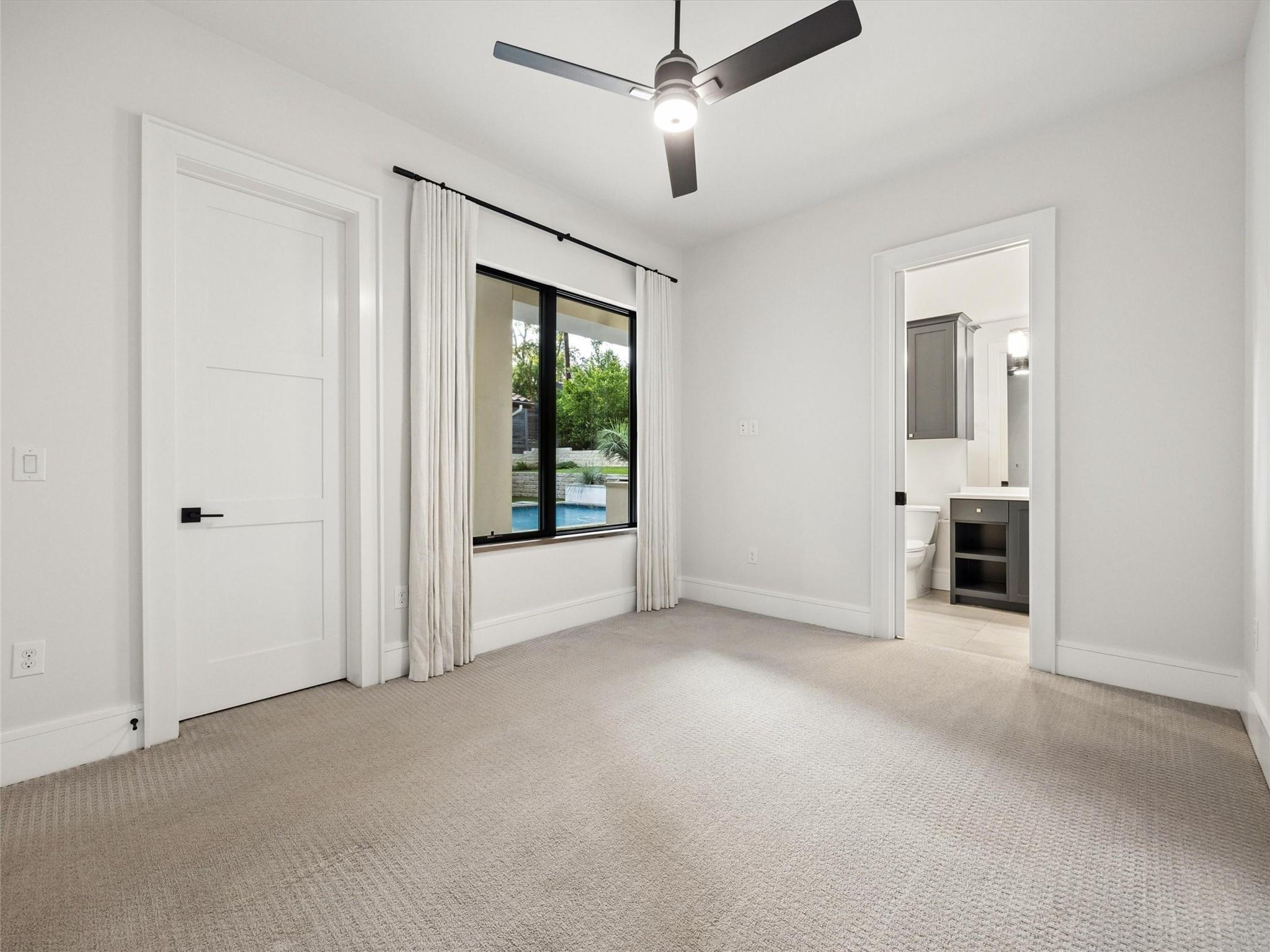 2702 Mountain Laurel DR