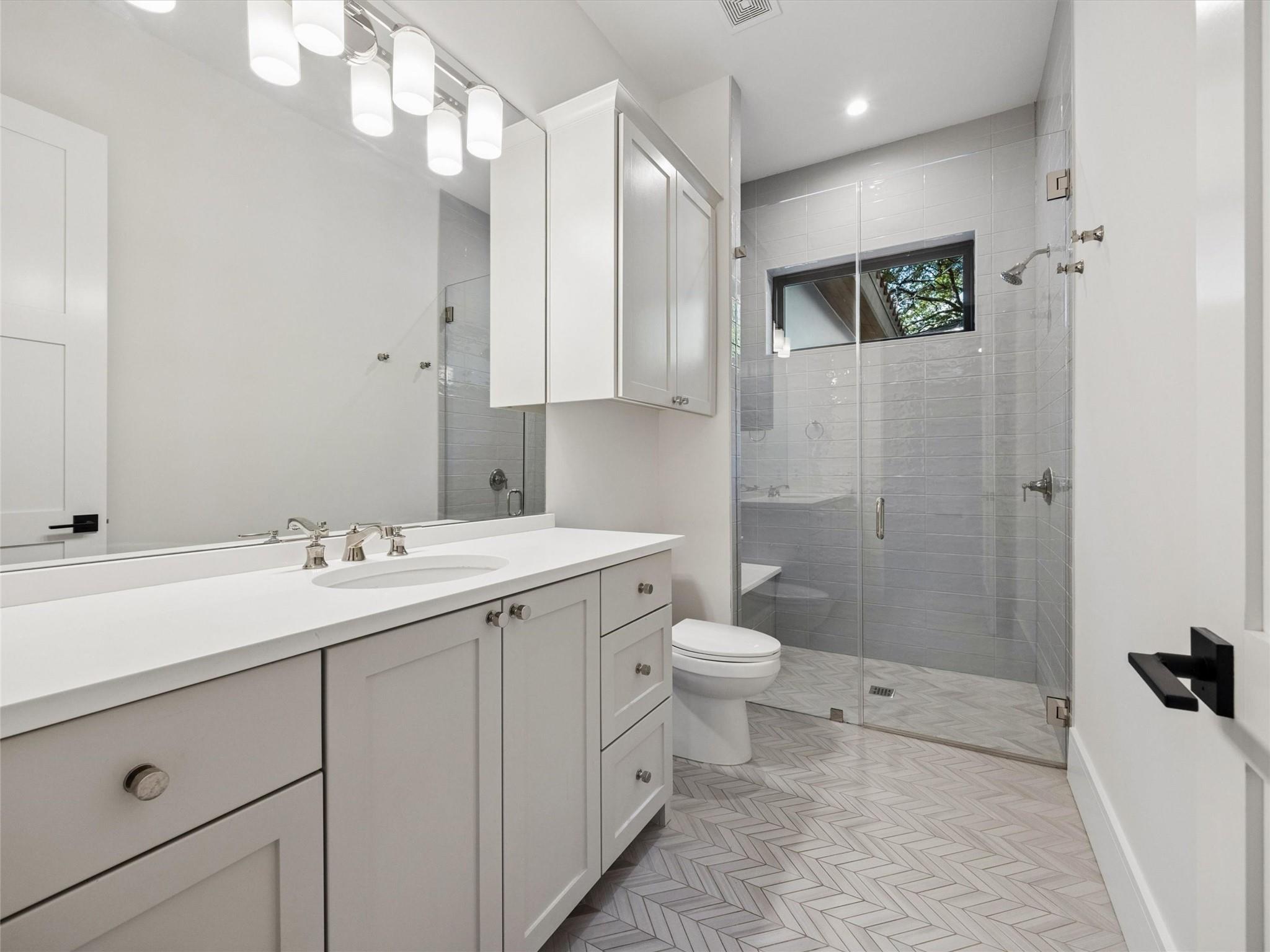 2702 Mountain Laurel DR