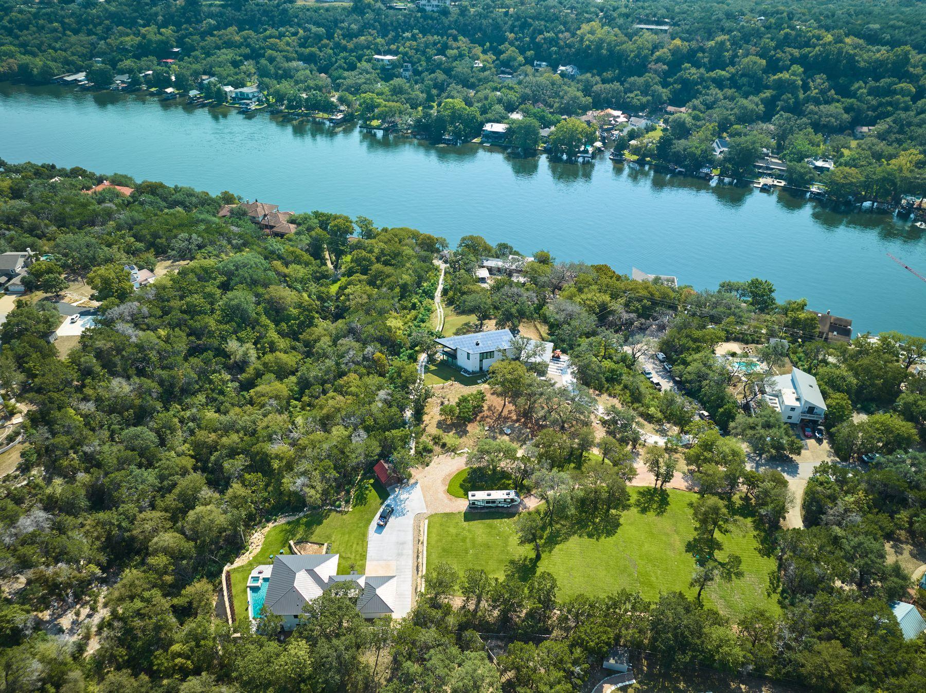 Serenity Shores