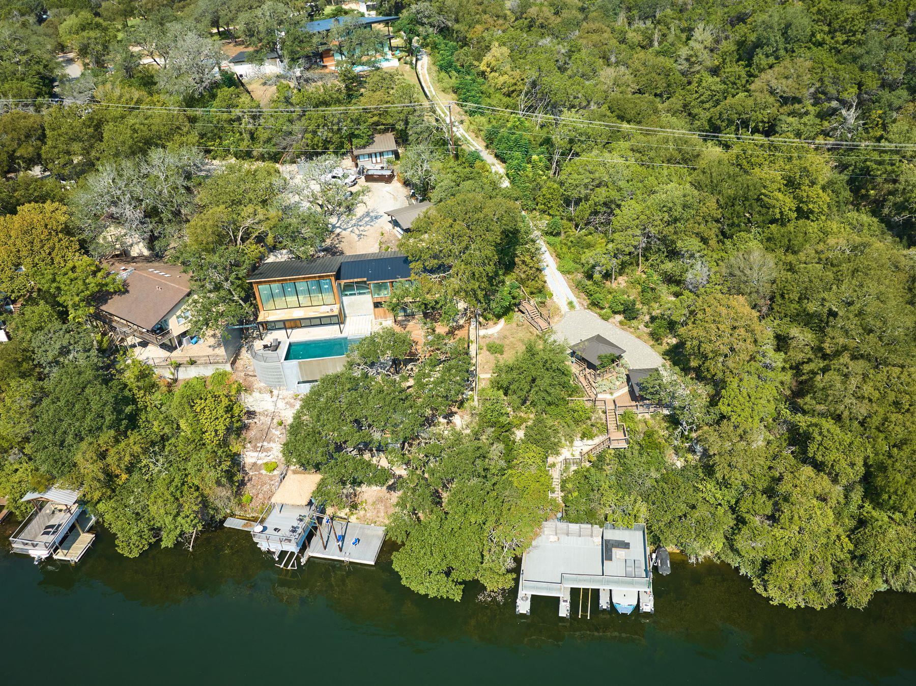 Serenity Shores