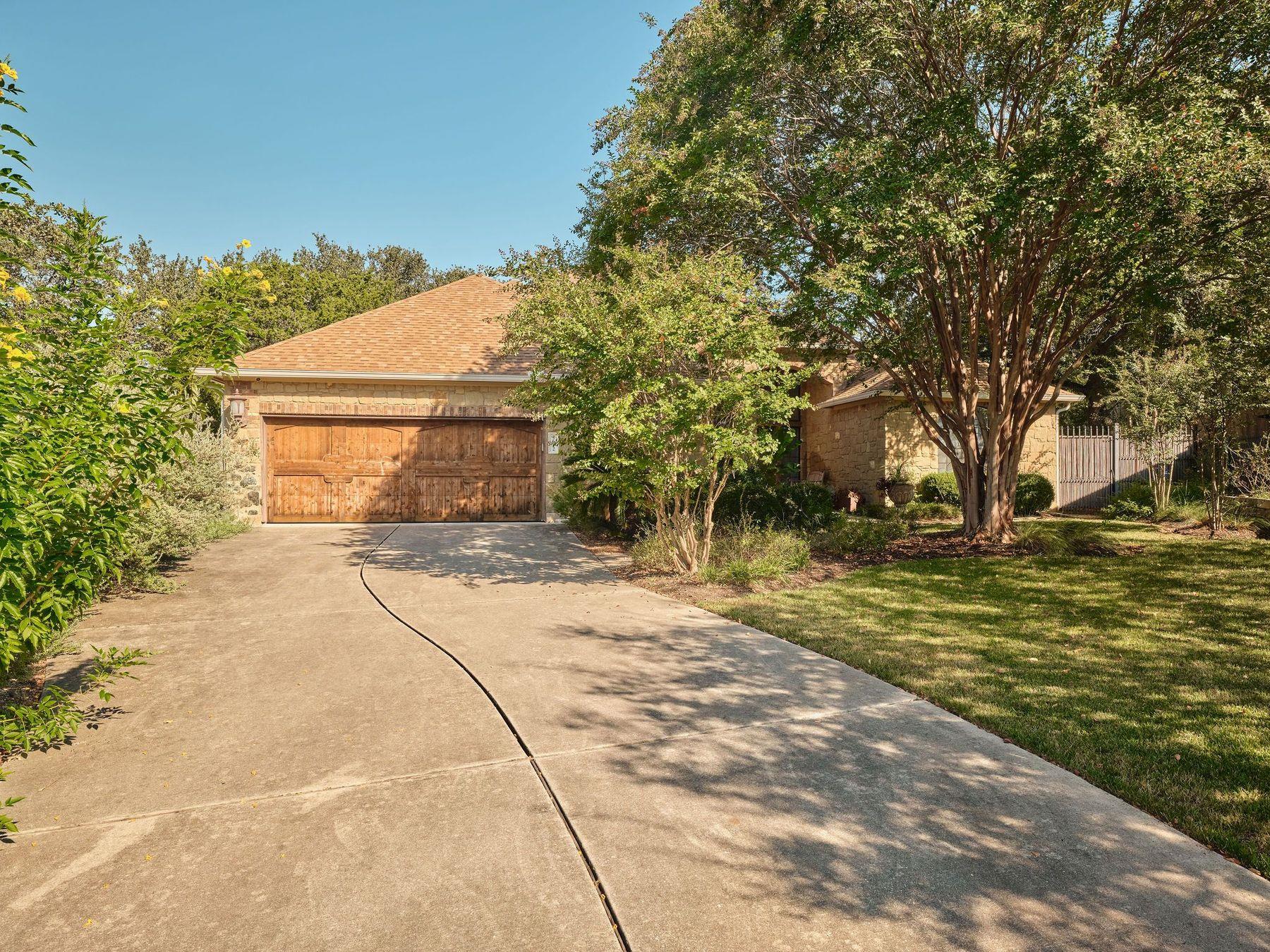 5612 Bonnell Vista ST