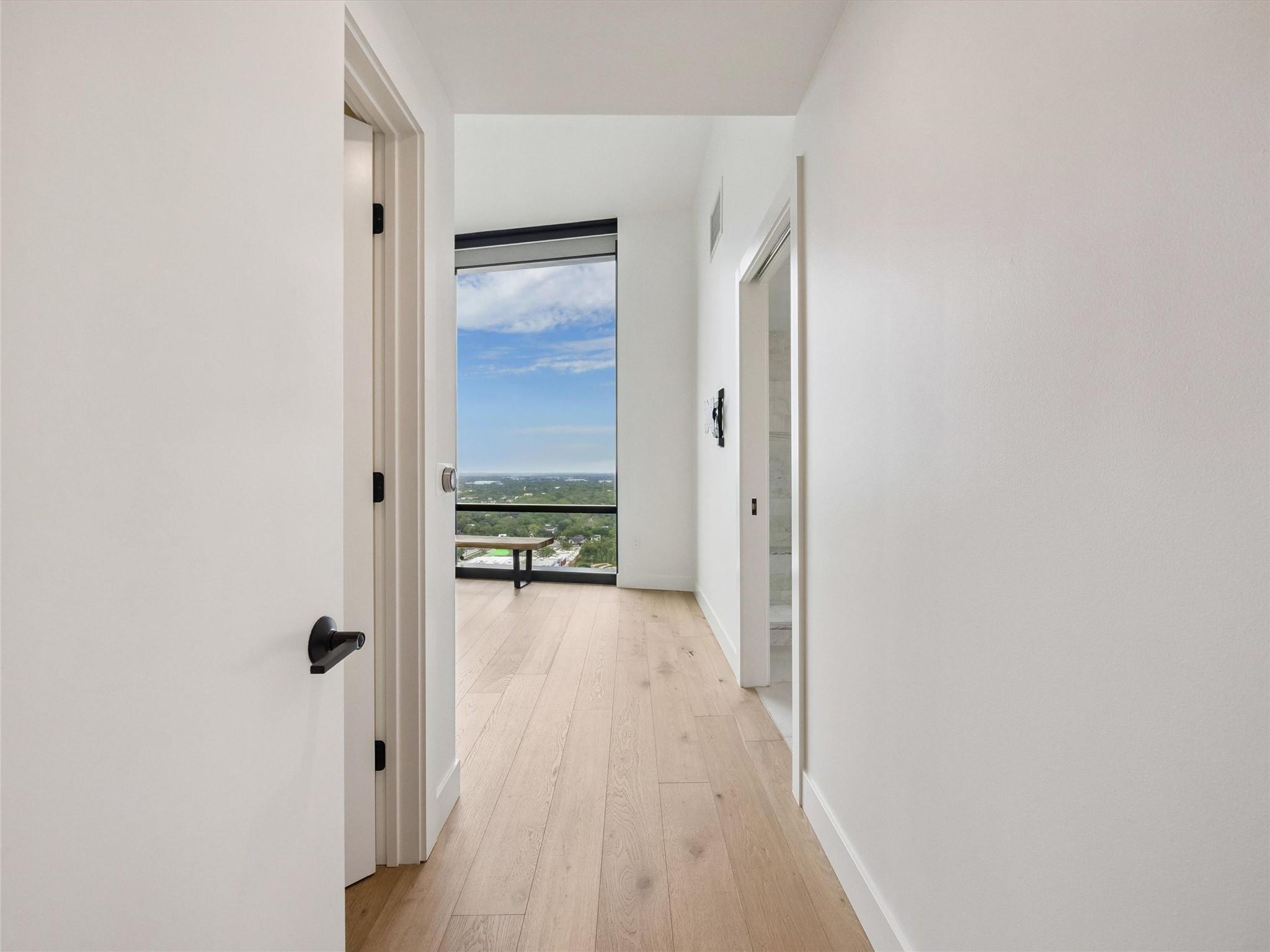 Lakeview at 70 Rainey