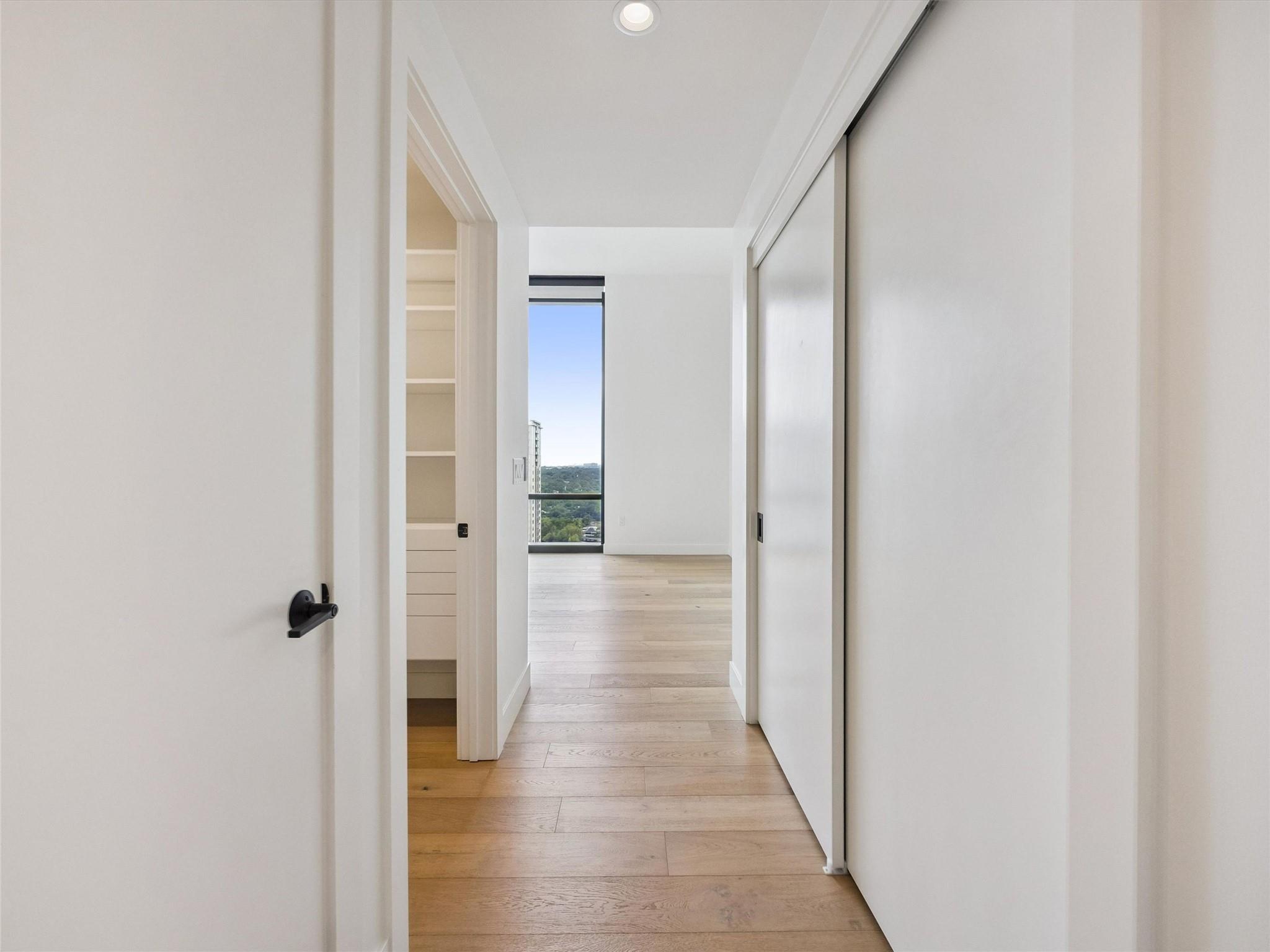 Lakeview at 70 Rainey