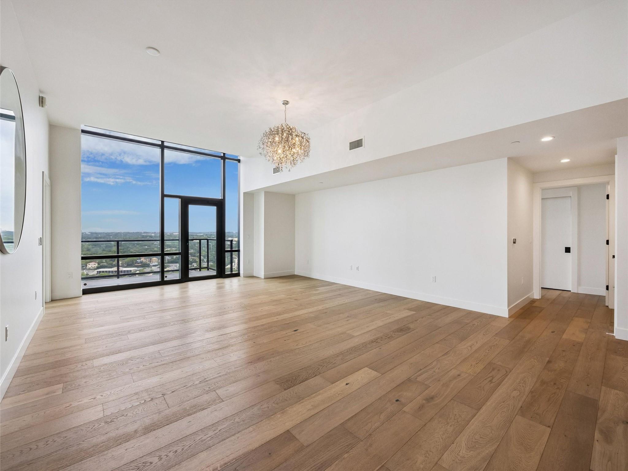 Lakeview at 70 Rainey