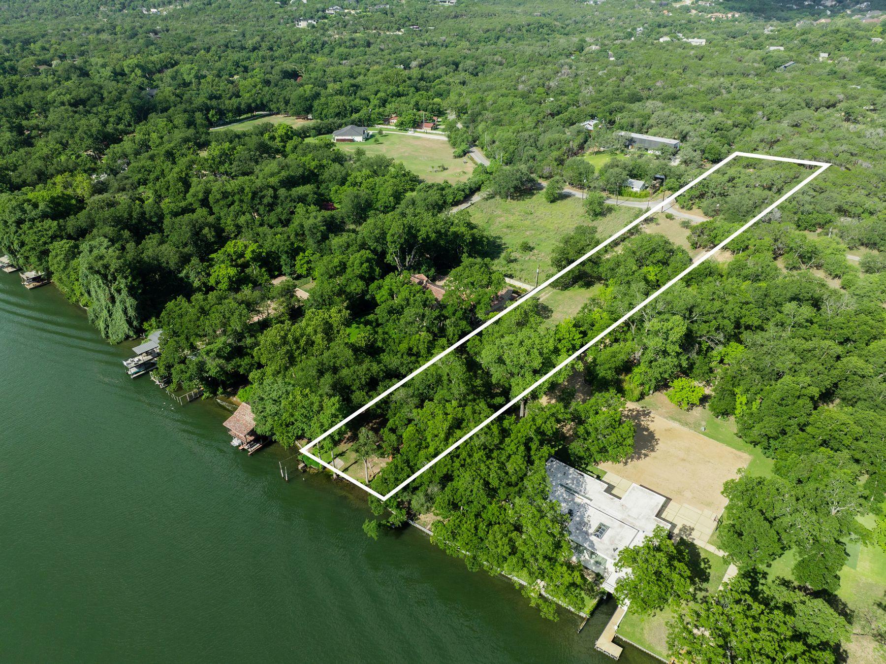2701 River Hills RD