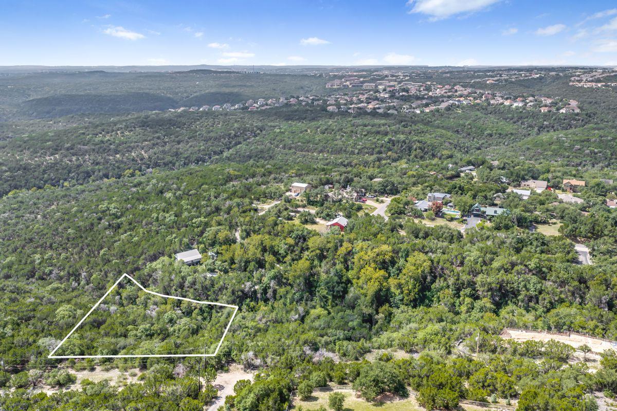 Lot 5 and 6 Barrie DR