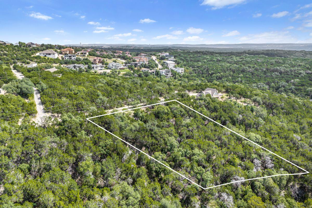 Lot 5 and 6 Barrie DR