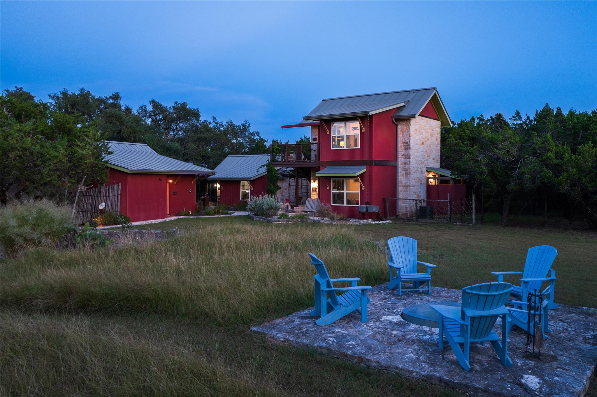 5818 Ranch Road 165