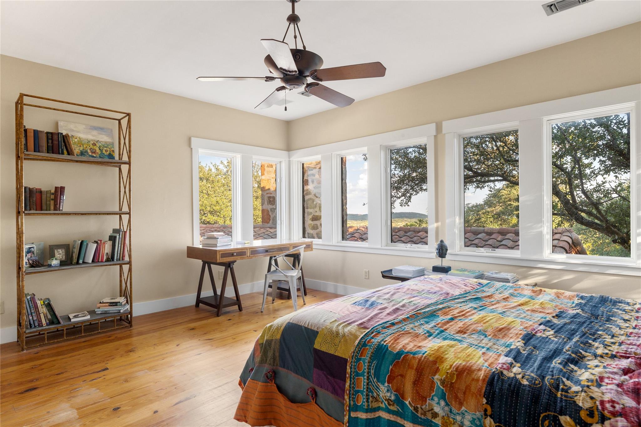 5818 Ranch Road 165