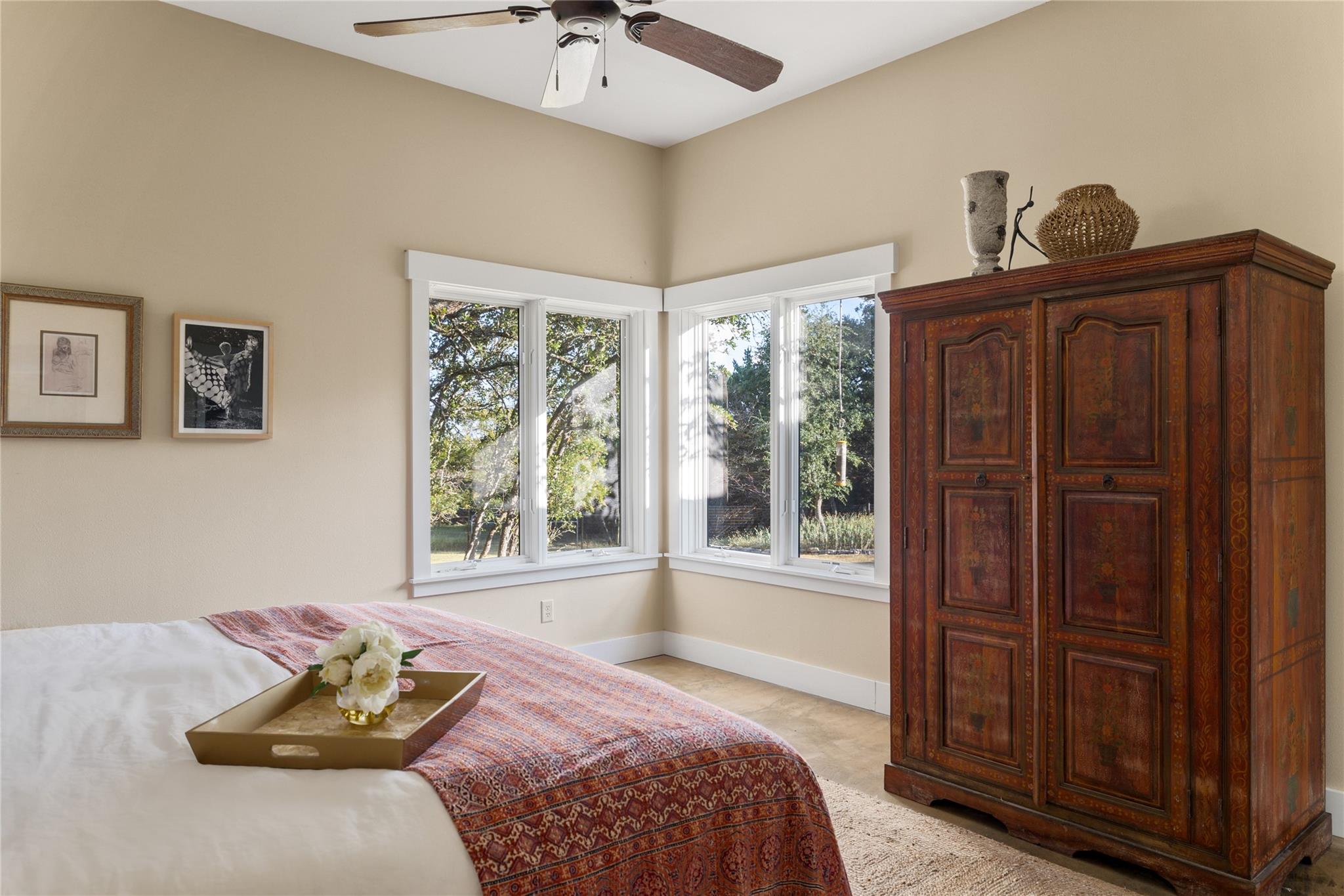 5818 Ranch Road 165