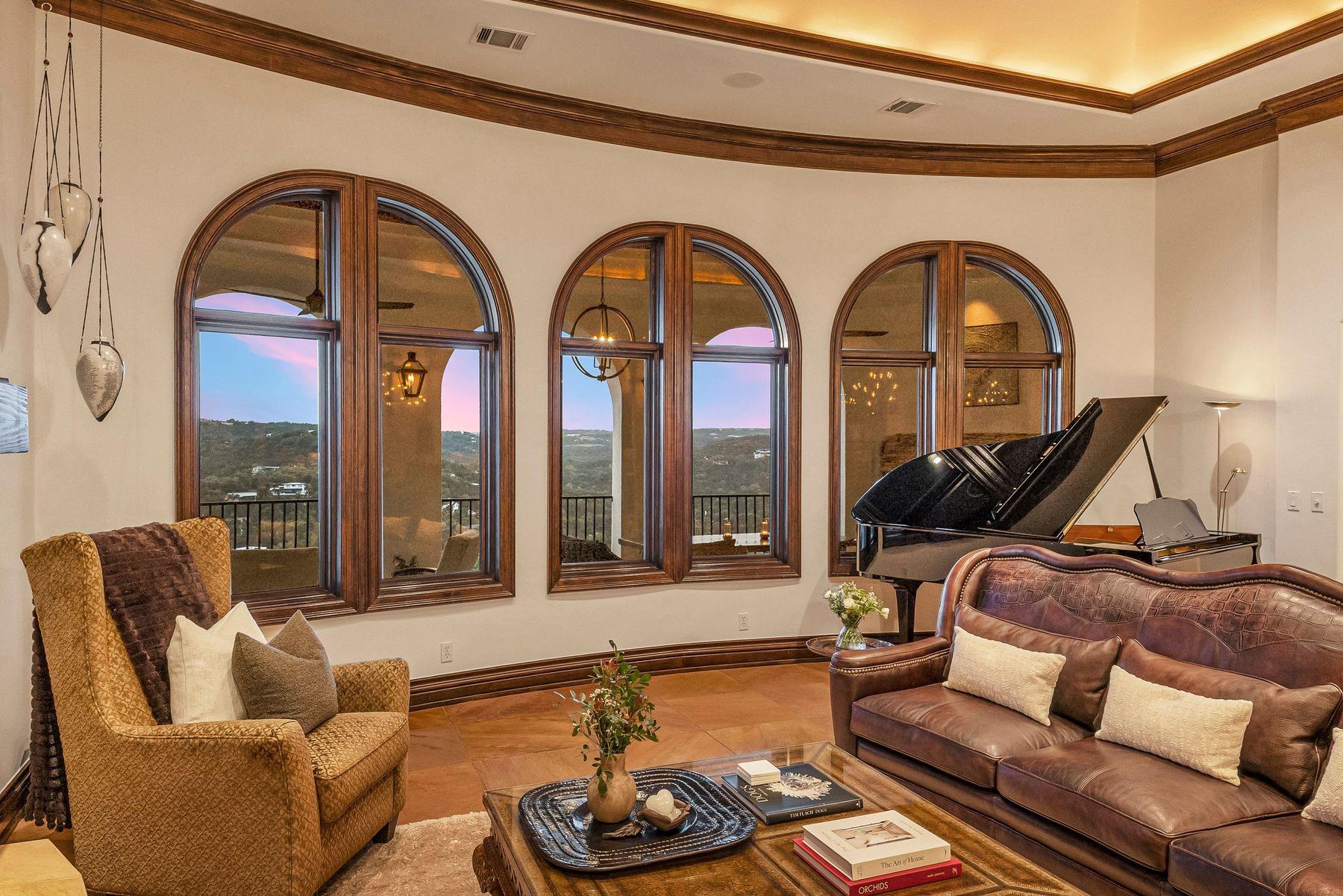 1710 Mount Larson RD