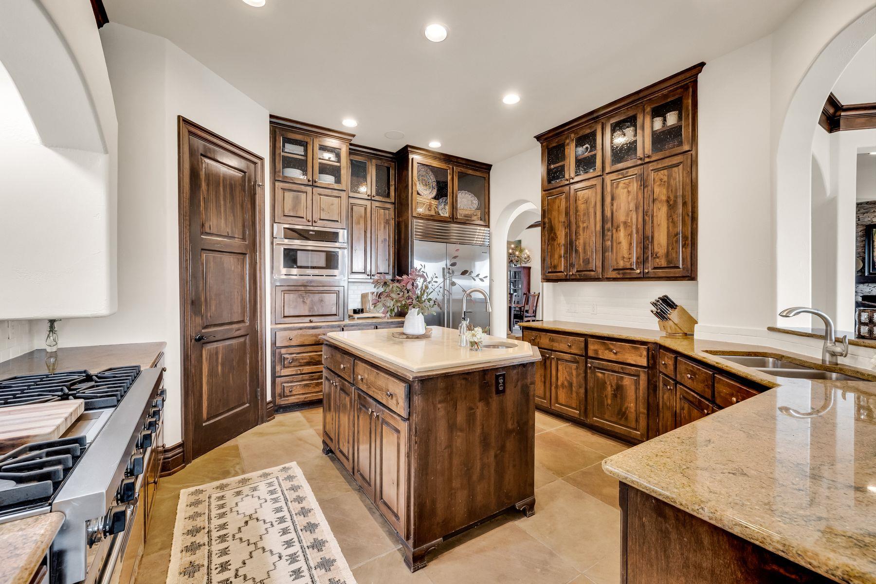 1710 Mount Larson RD