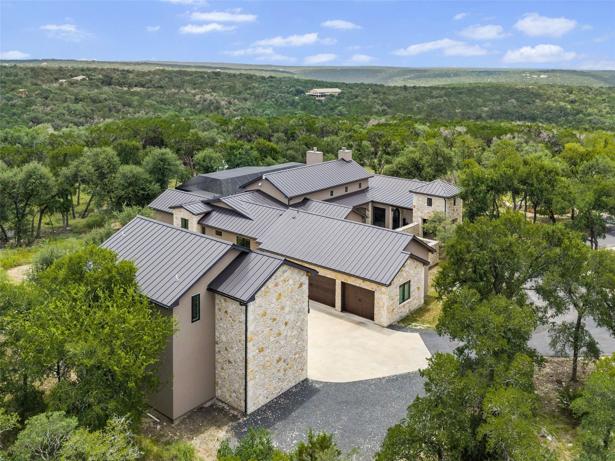 435 Gardenia DR