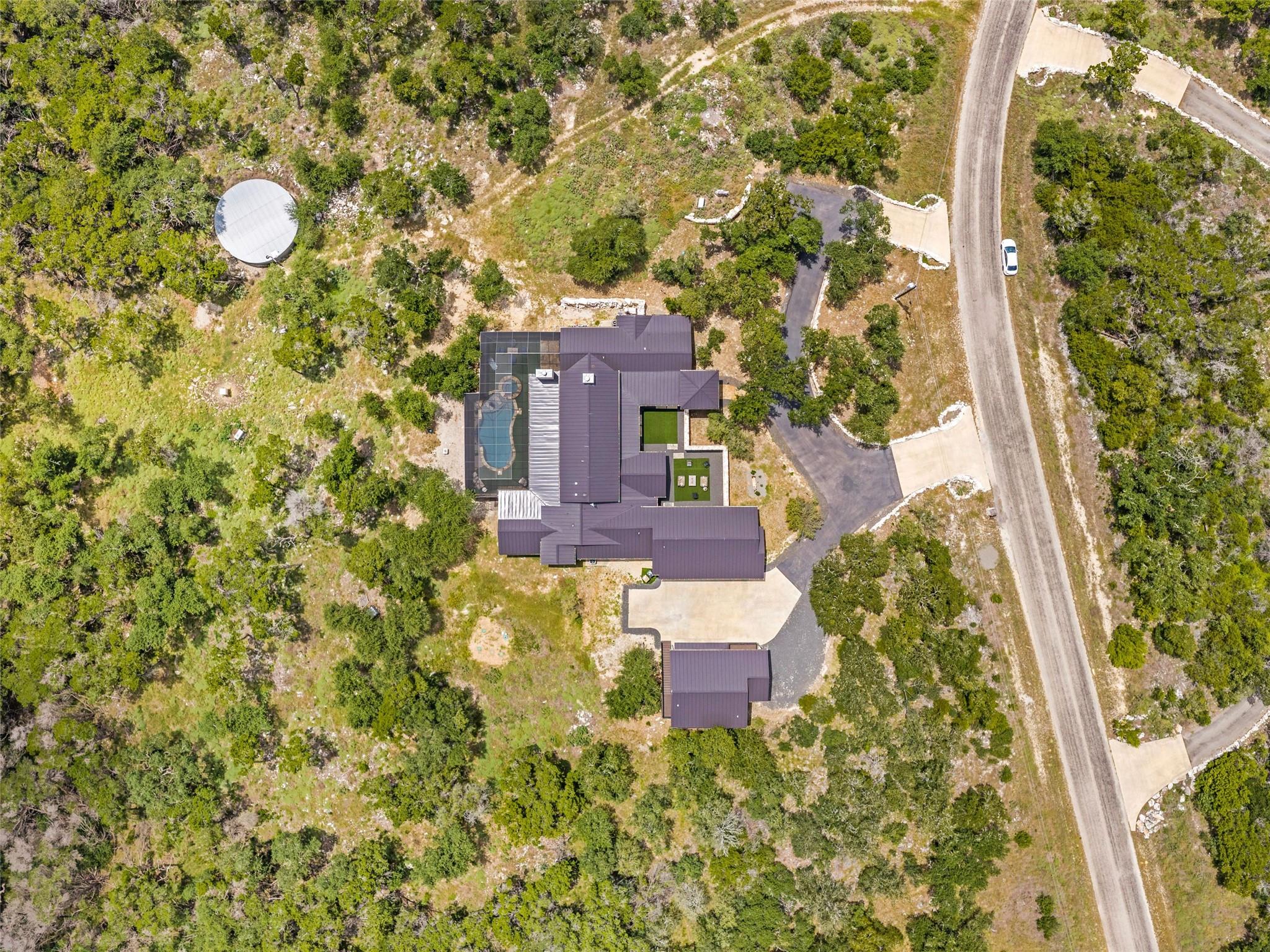 435 Gardenia DR