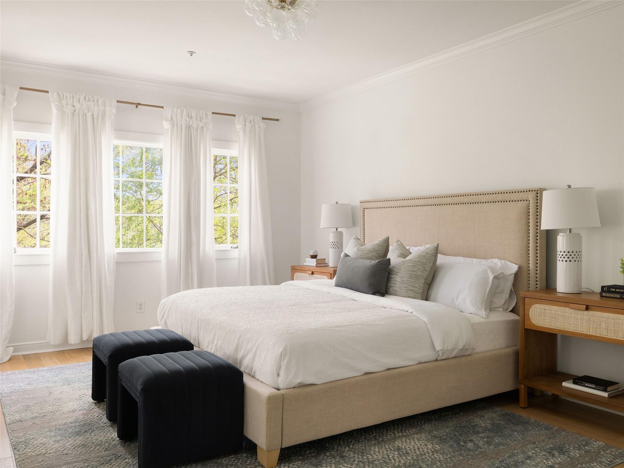 1937 Rue De St Tropez # 10