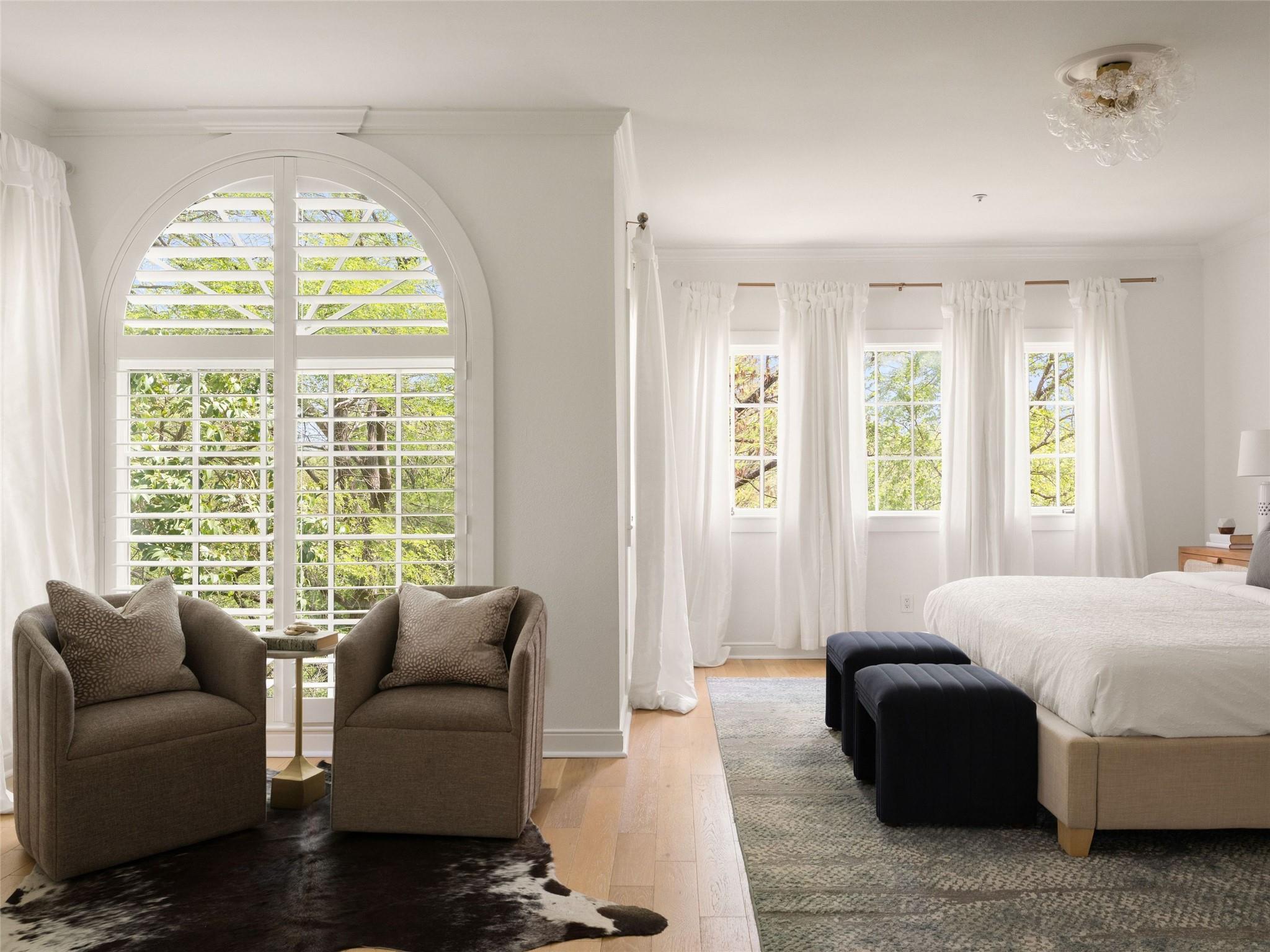 1937 Rue De St Tropez # 10