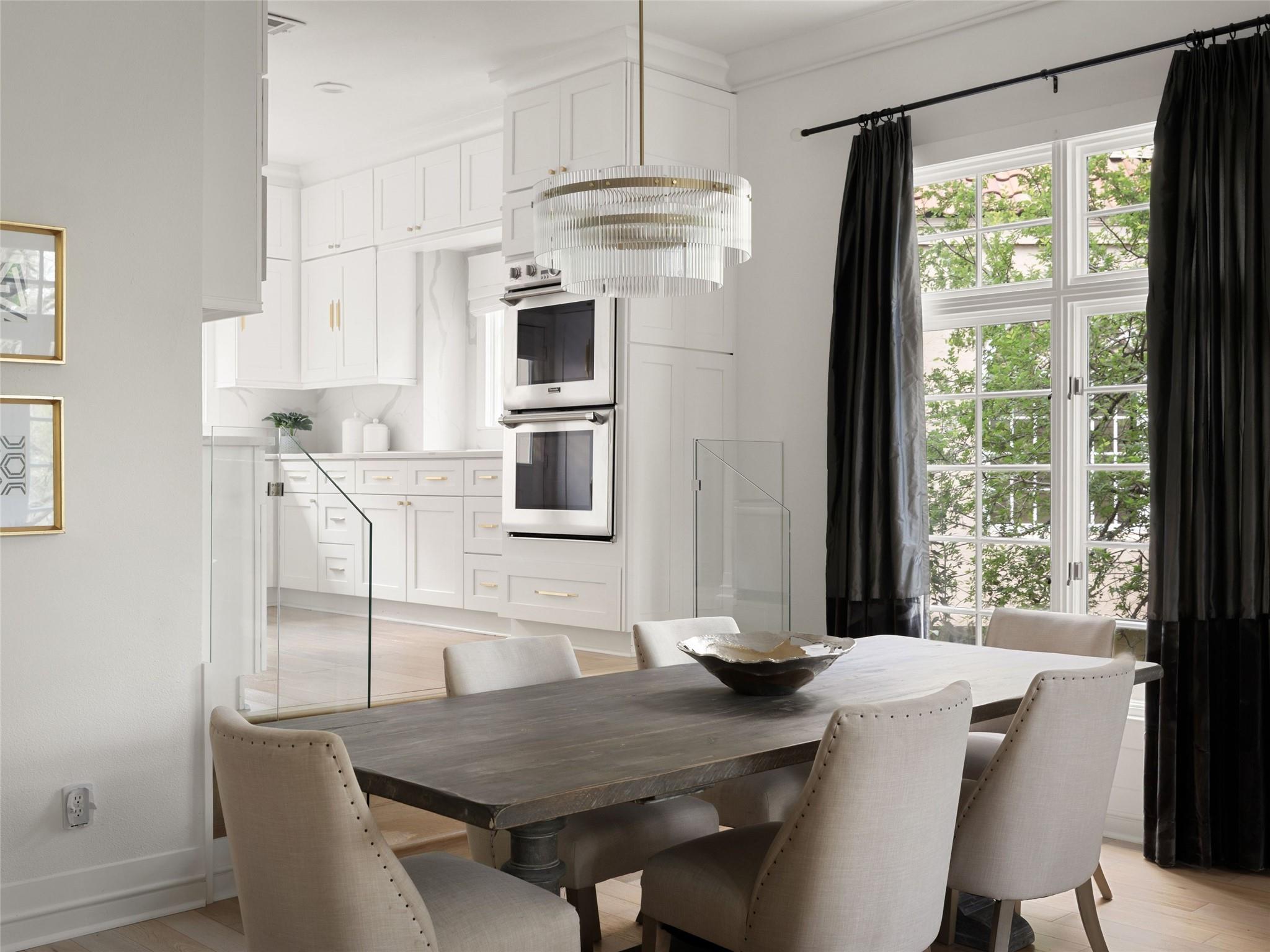 1937 Rue De St Tropez # 10