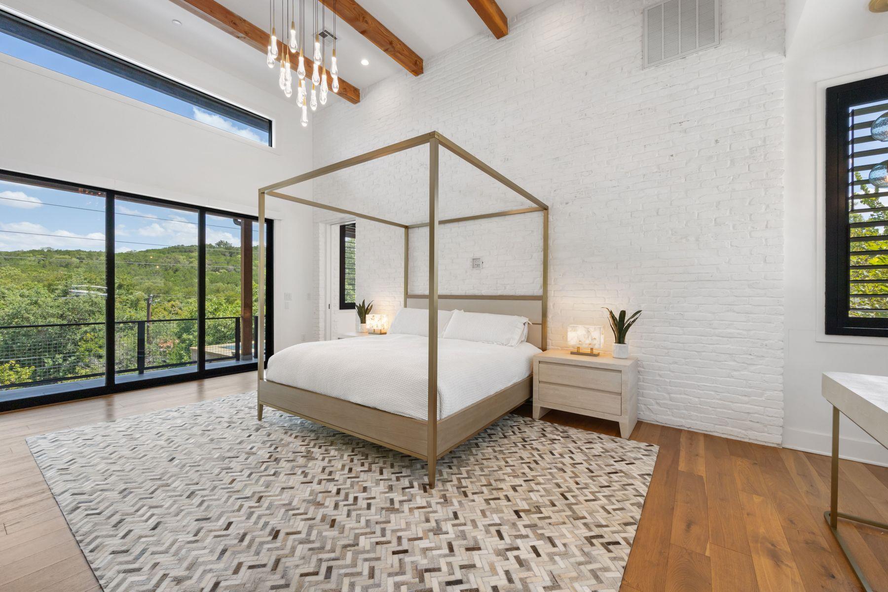 5605 CREEK MOUNTAIN