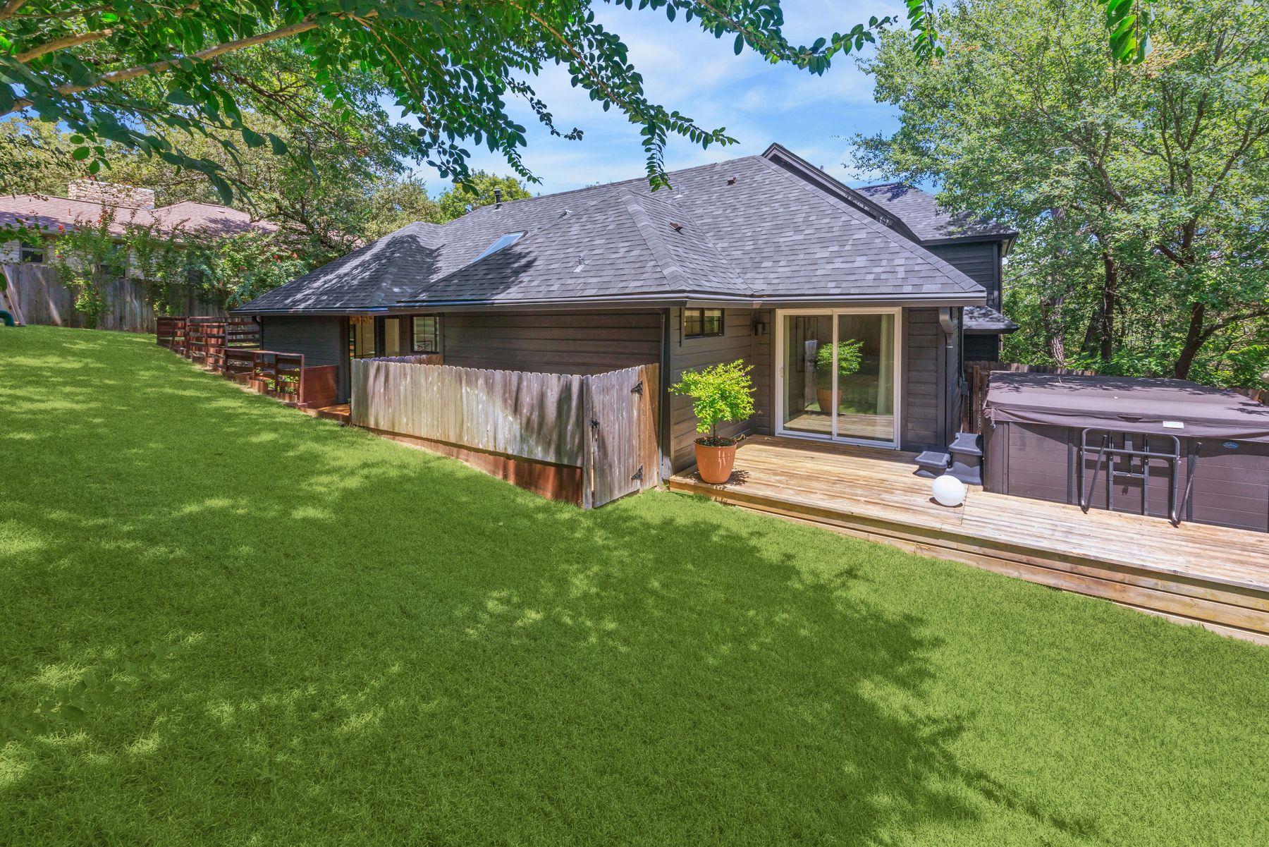 3911 Dry Creek DR