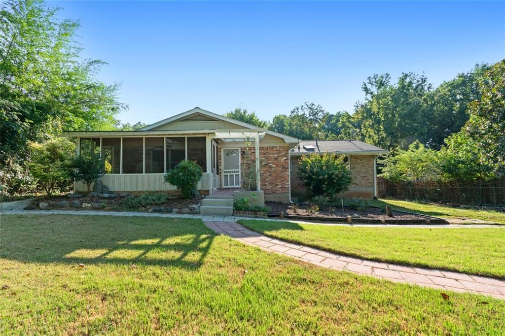 1678 Stanwyck Terrace