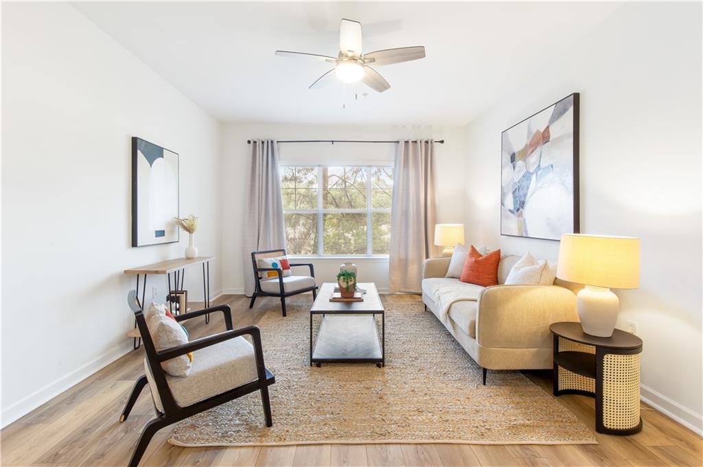 2700 Pine Tree Road NE Unit 2201