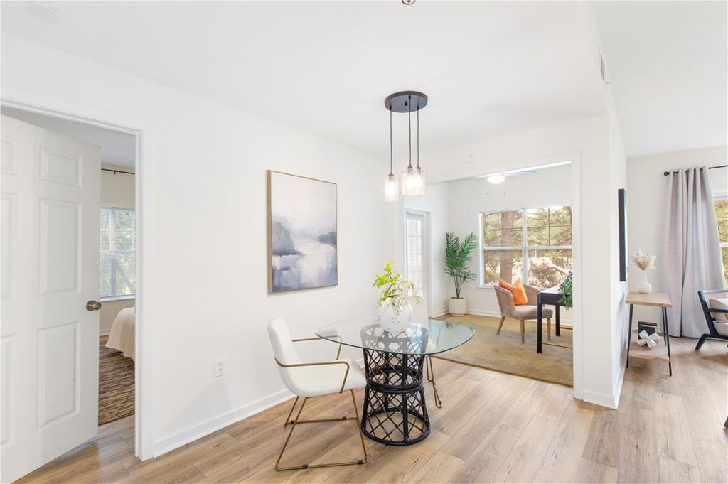2700 Pine Tree Road NE Unit 2201