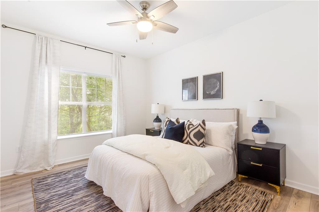 2700 Pine Tree Road NE Unit 2201