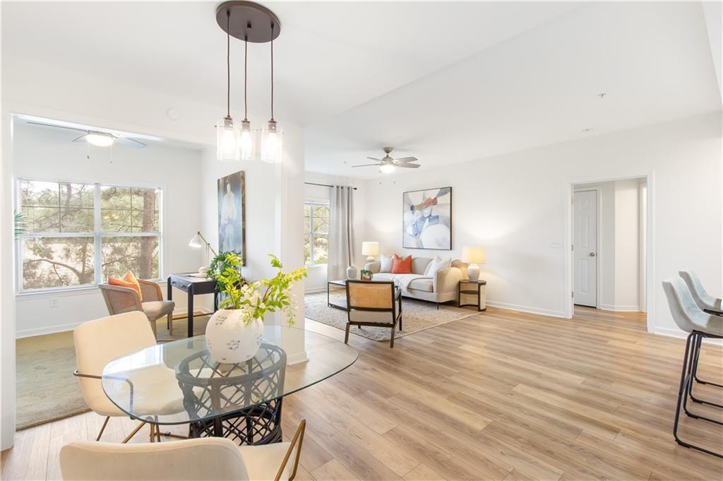 2700 Pine Tree Road NE Unit 2201