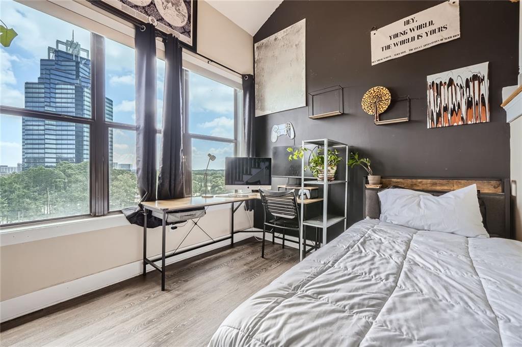 799 Hammond Drive Unit 427