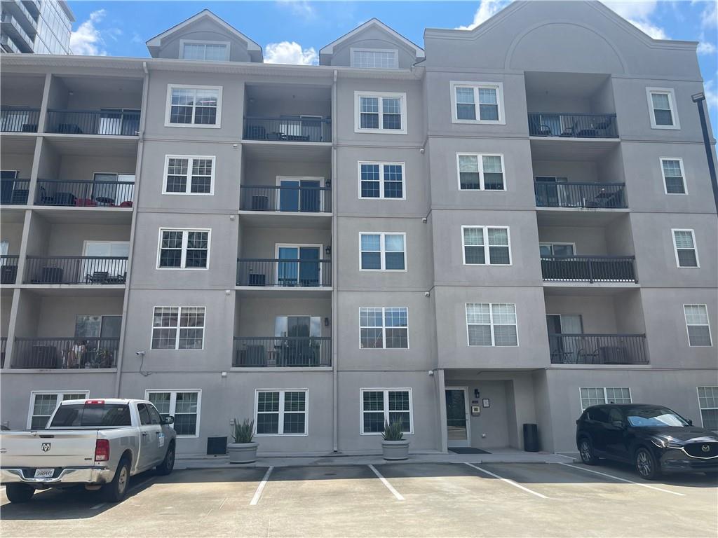 1075 Peachtree Walk NE Unit A415