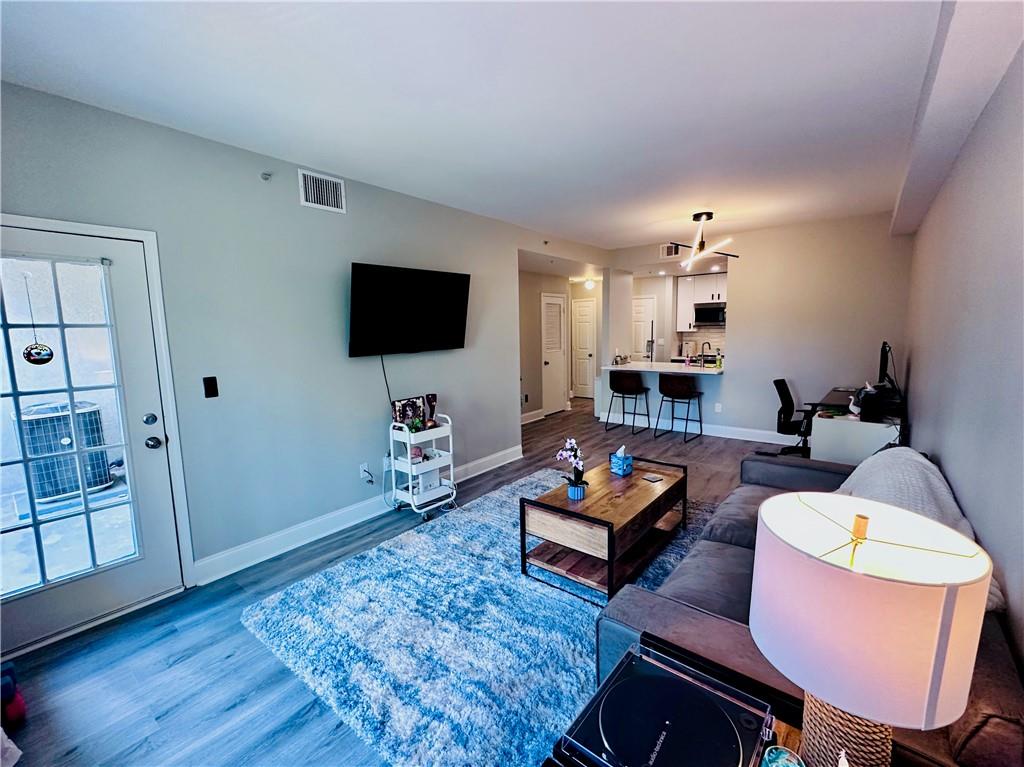 1075 Peachtree Walk NE Unit A415