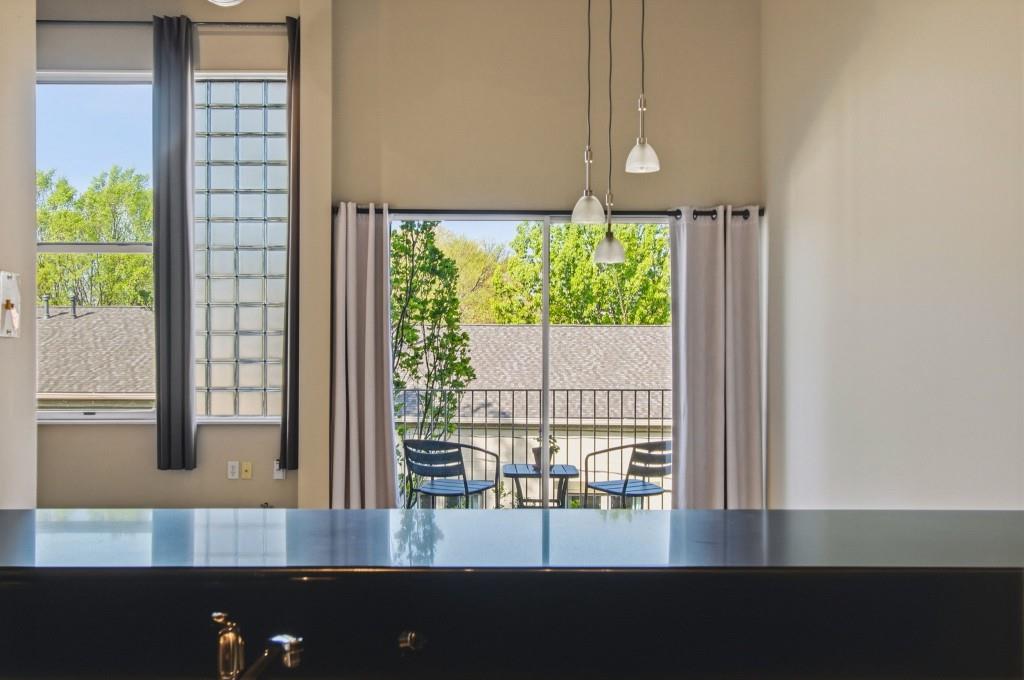 15 Waddell Street NE Unit 303