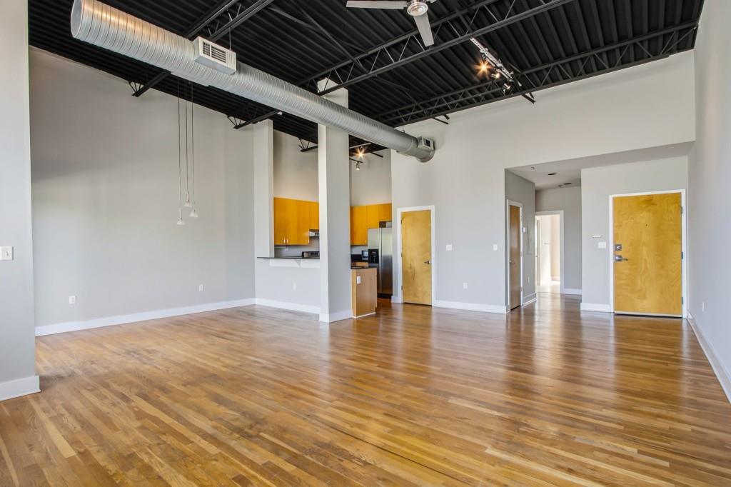 15 Waddell Street NE Unit 303