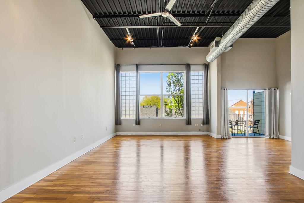 15 Waddell Street NE Unit 303