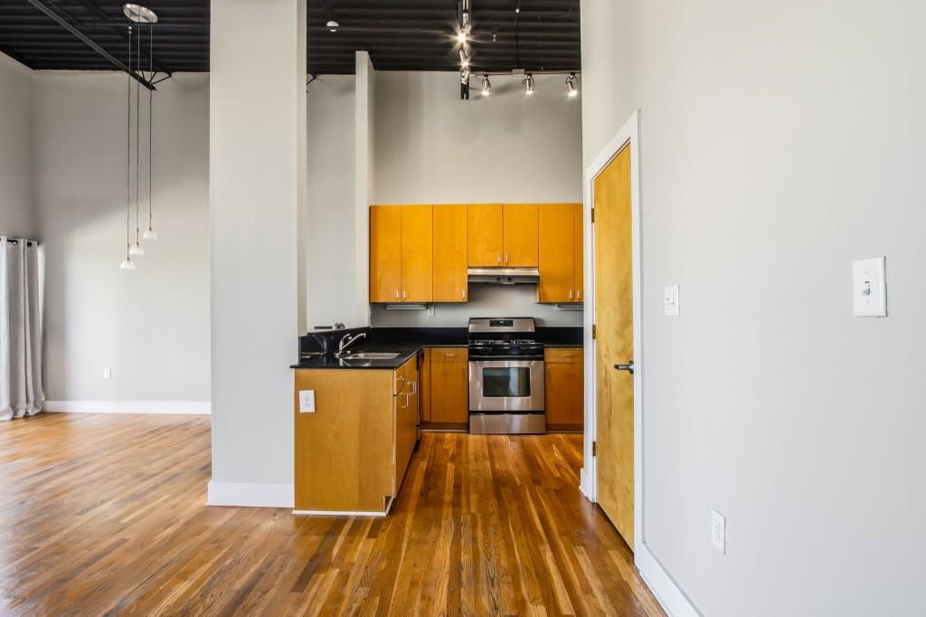 15 Waddell Street NE Unit 303